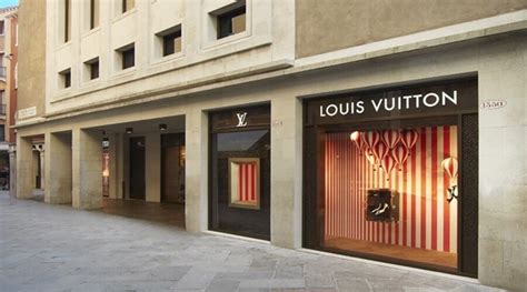 venezia louis vuitton|louis vuitton venice italy.